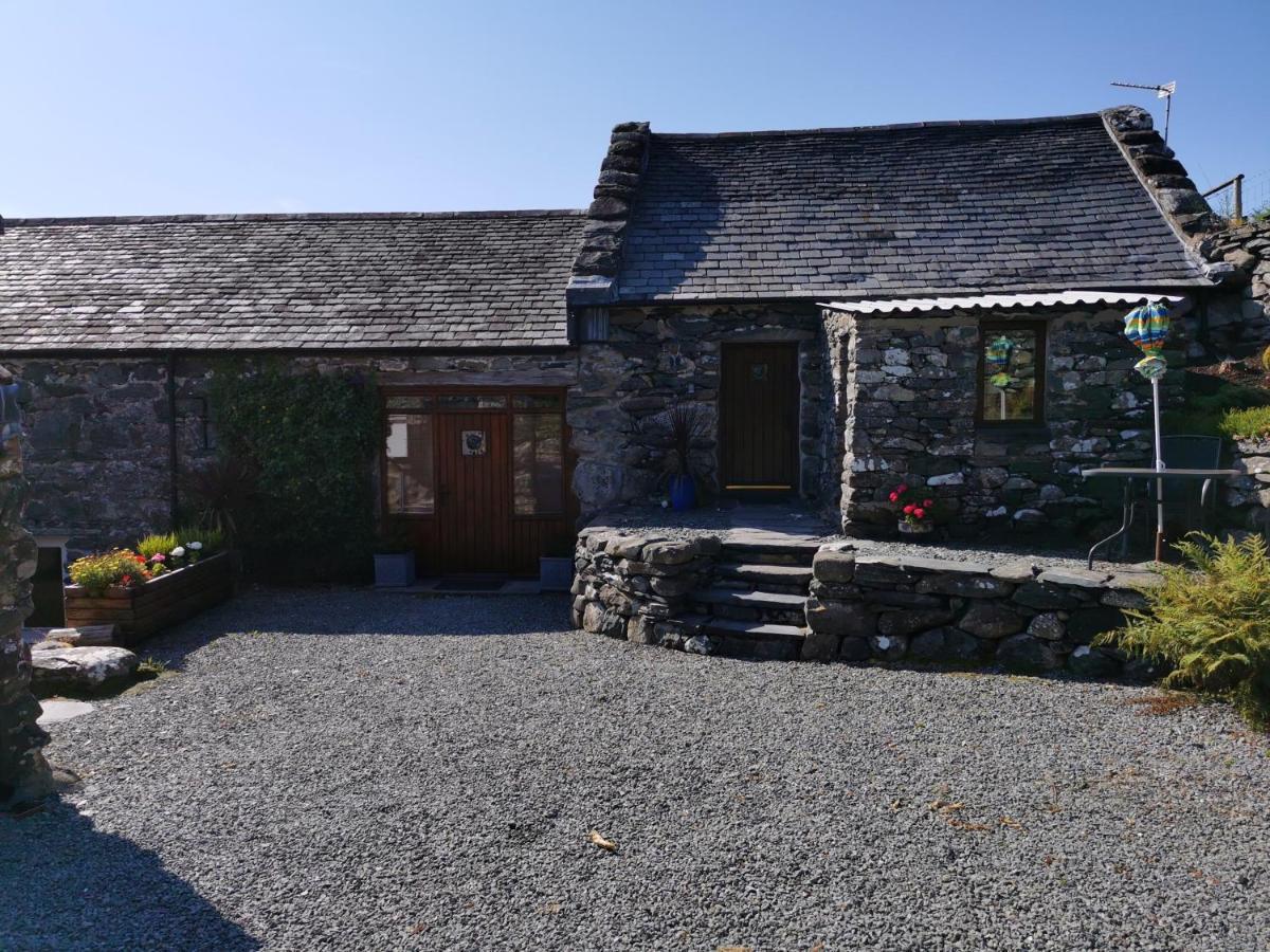 Ty Gwennol Near Gilfach Goch Daire Llanbedr  Dış mekan fotoğraf